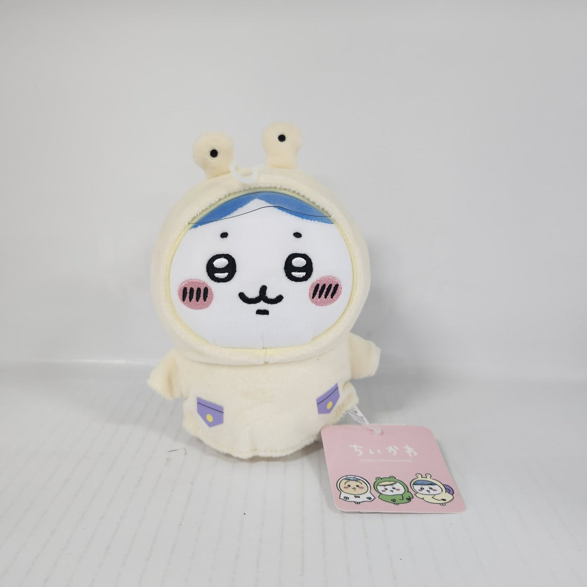 Chiikawa Hachiware Potetama Plush – Rainy Day Snail Raincoat