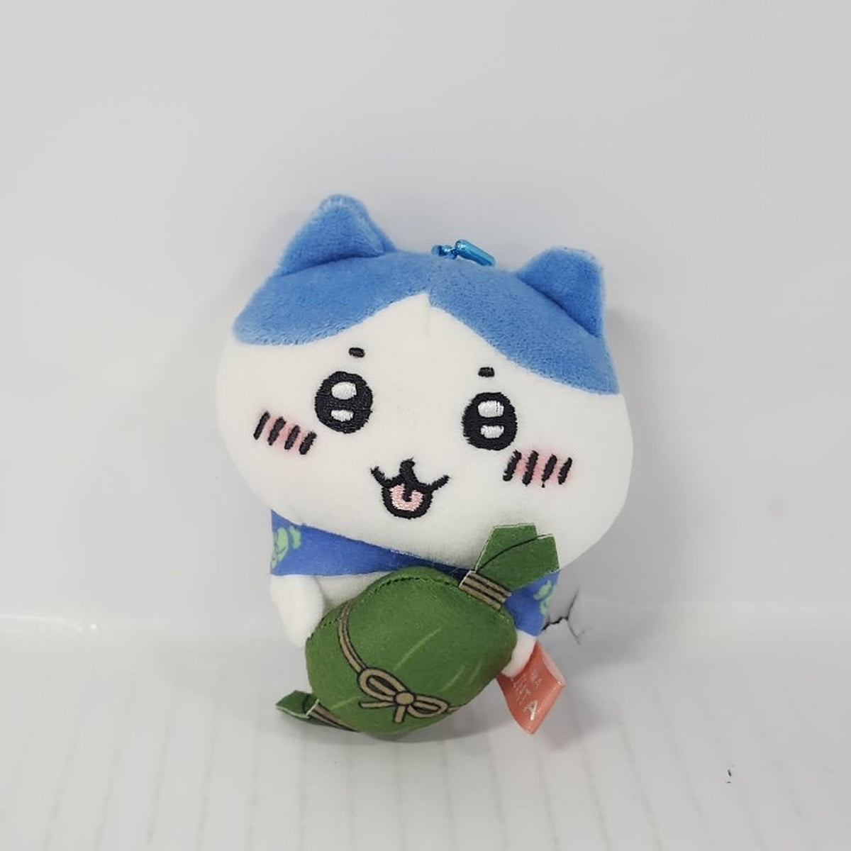 Chiikawa Hachiware Plush Keychain – Niigata Sasa Dango