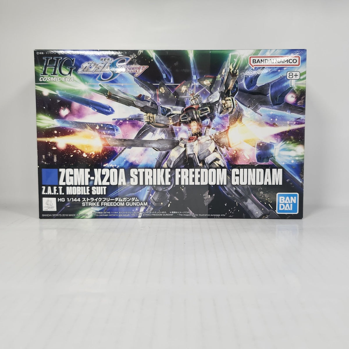 Mobile Suit Gundam SEED Destiny – HG 1/144 Strike Freedom Gundam Model Kit