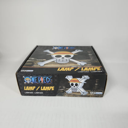 One Piece Straw Hat Jolly Roger LED Lamp – Light of the Pirate King