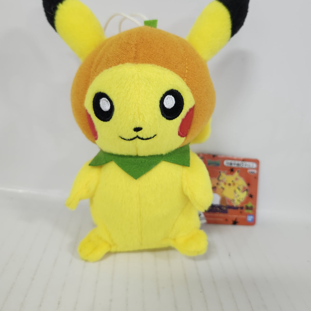 Pikachu Pokémon Sun & Moon Halloween Plush
