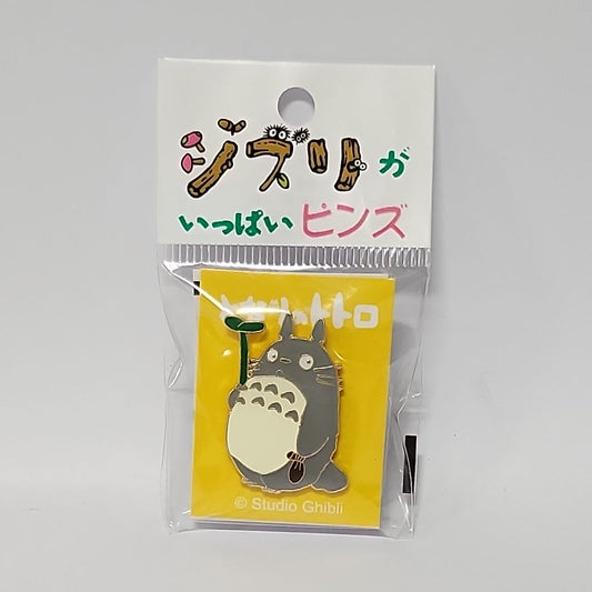 My Neighbor Totoro – Totoro Leaf Metal Pin
