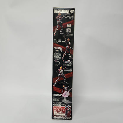 Kamen Rider 555 (Faiz) – Masked Rider Faiz Figure-rise 6 Model Kit Figure