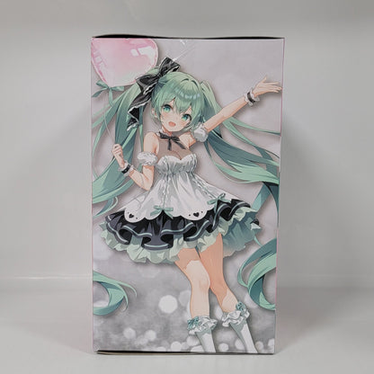 Hatsune Miku Birthday 2025 AMP+ Party Ver. Figure