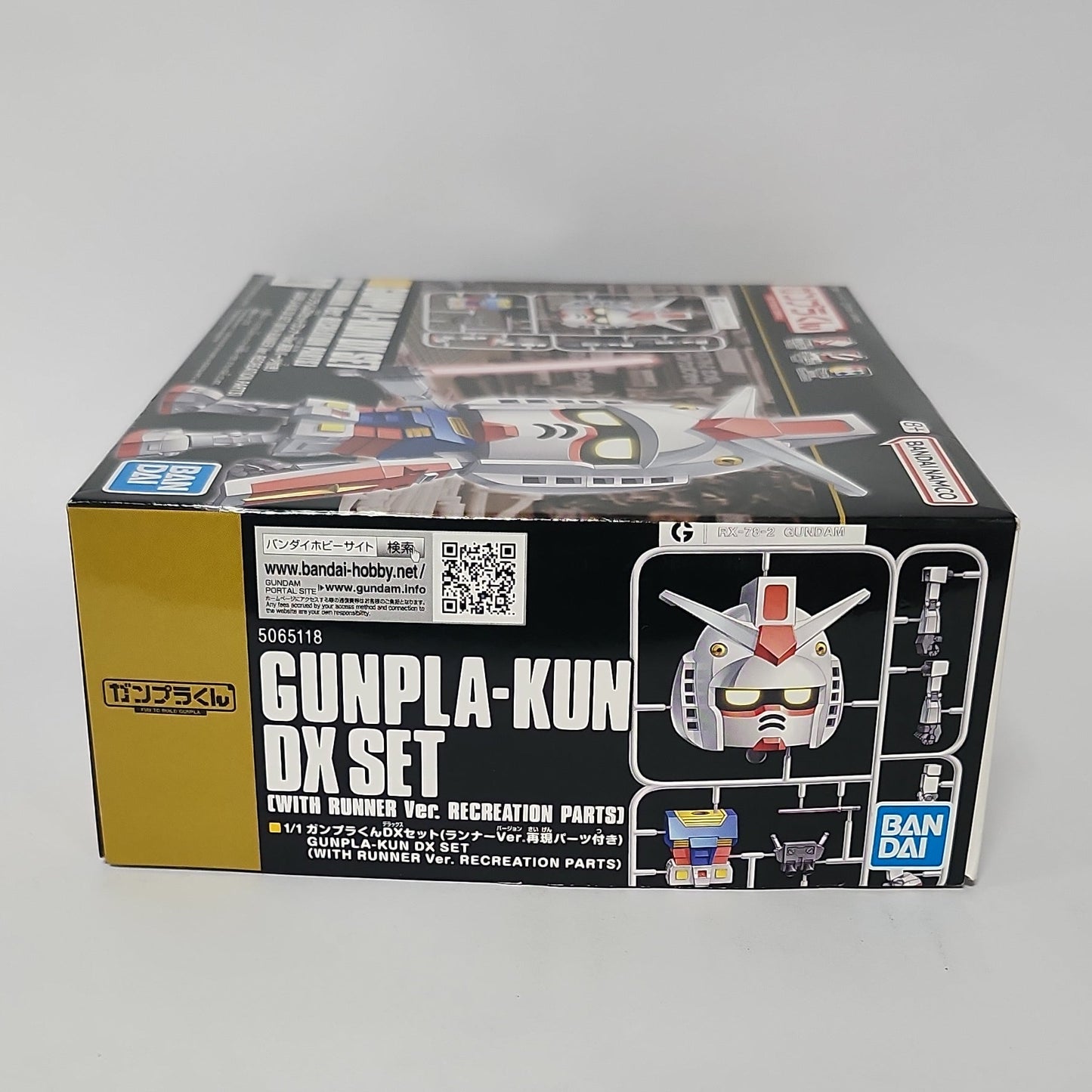 Mobile Suit Gundam – Gunpla-kun DX Set RX-78-2 Fun to Build Gunpla Model Kit (Runner Recreation Parts)