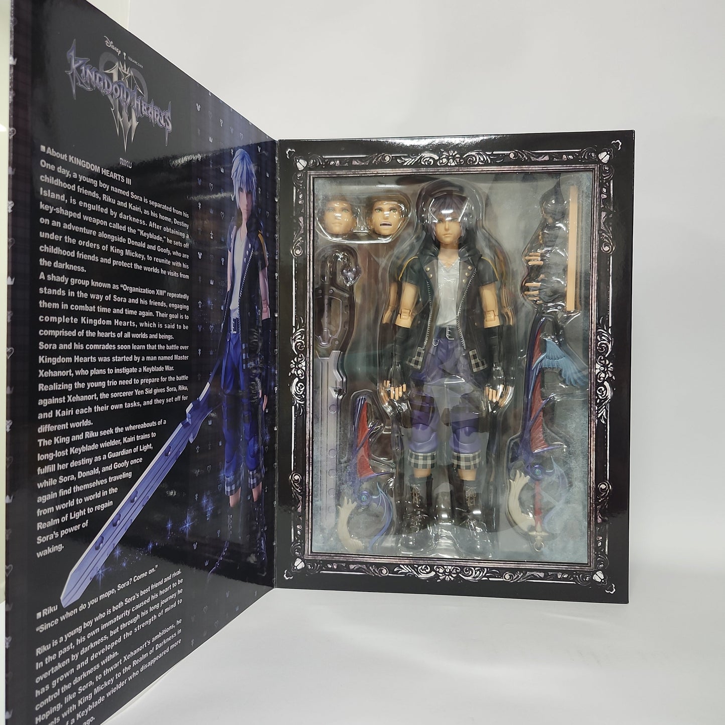 Kingdom Hearts III – Riku Play Arts Kai Action Figure