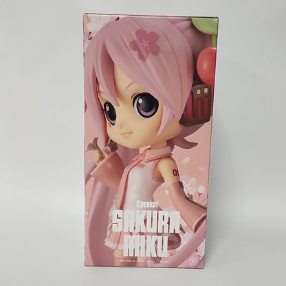 Hatsune Miku – Sakura Miku Q posket Figure (Cherry Blossom Ver.)