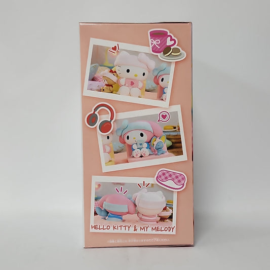 Sanrio Characters – Hello Kitty “Nakama Memory” Figure
