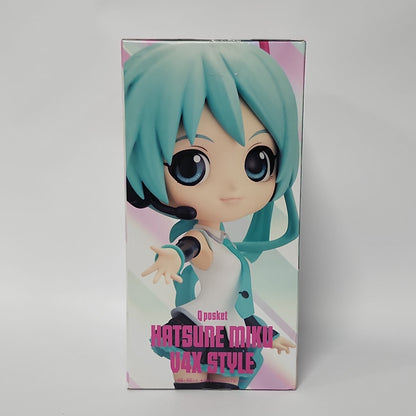 Hatsune Miku – Q posket Hatsune Miku V4X Style Figure