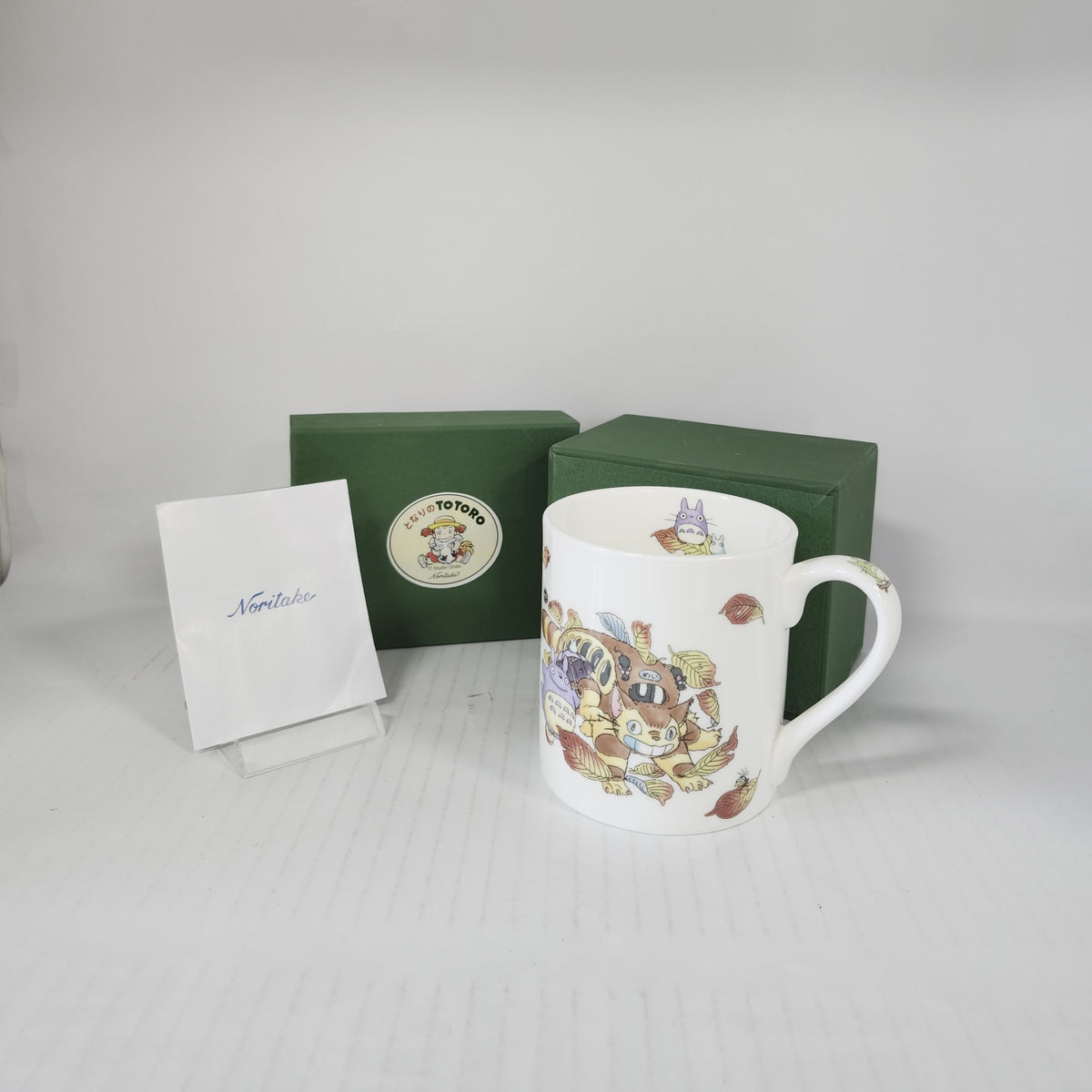 My Neighbor Totoro Autumn Catbus Mug – Bone China 13.5 oz - 4